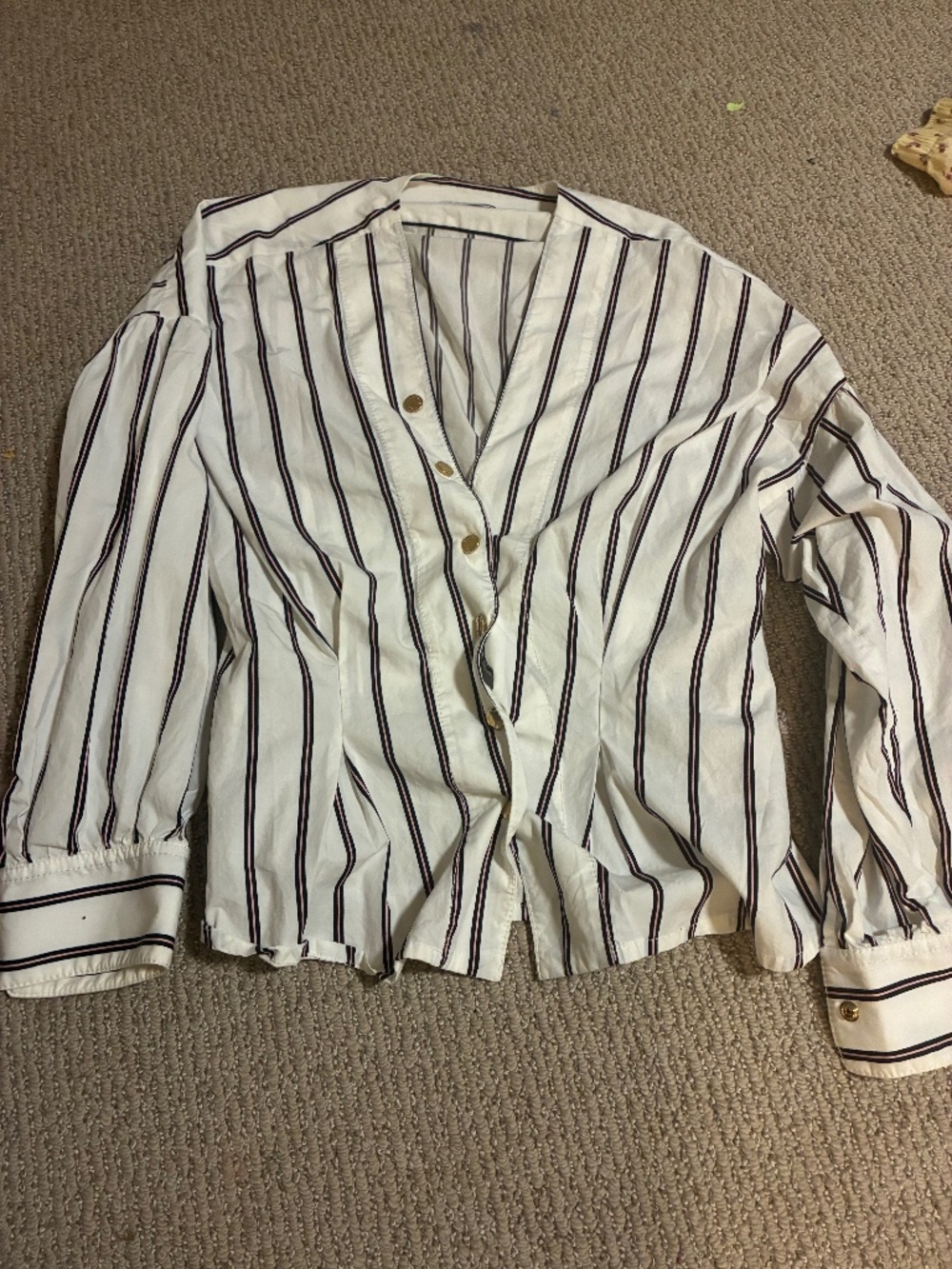 THREE SHIRTS - Picture 9 of 9